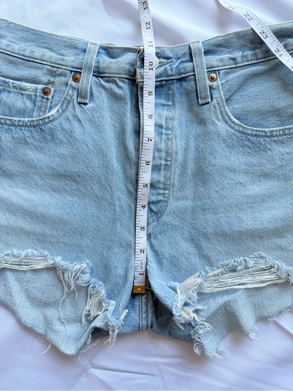Levi’s 501 Button Fly Cotton High Rise Denim Shorts Size 28 - Picture 12 of 13